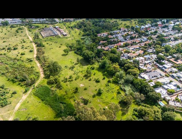 9,575M² VACANT LAND FOR SALE IN LONEHILL